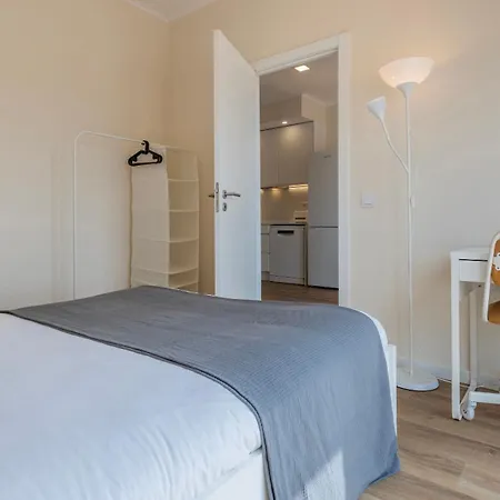 Apartament Coastal Comfort - 5min From By Lovelystay