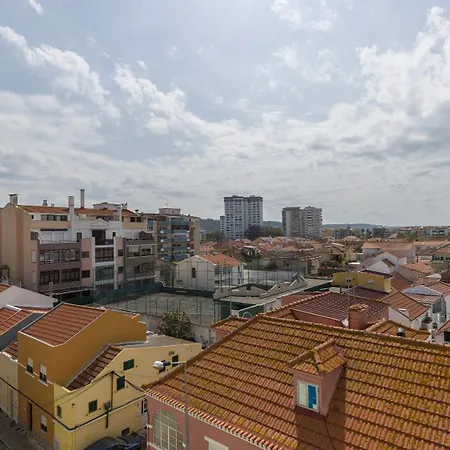 Apartment Coastal Comfort - 5min From By Lovelystay *