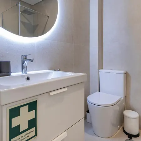 Apartment Coastal Comfort - 5min From By Lovelystay Costa da Caparica